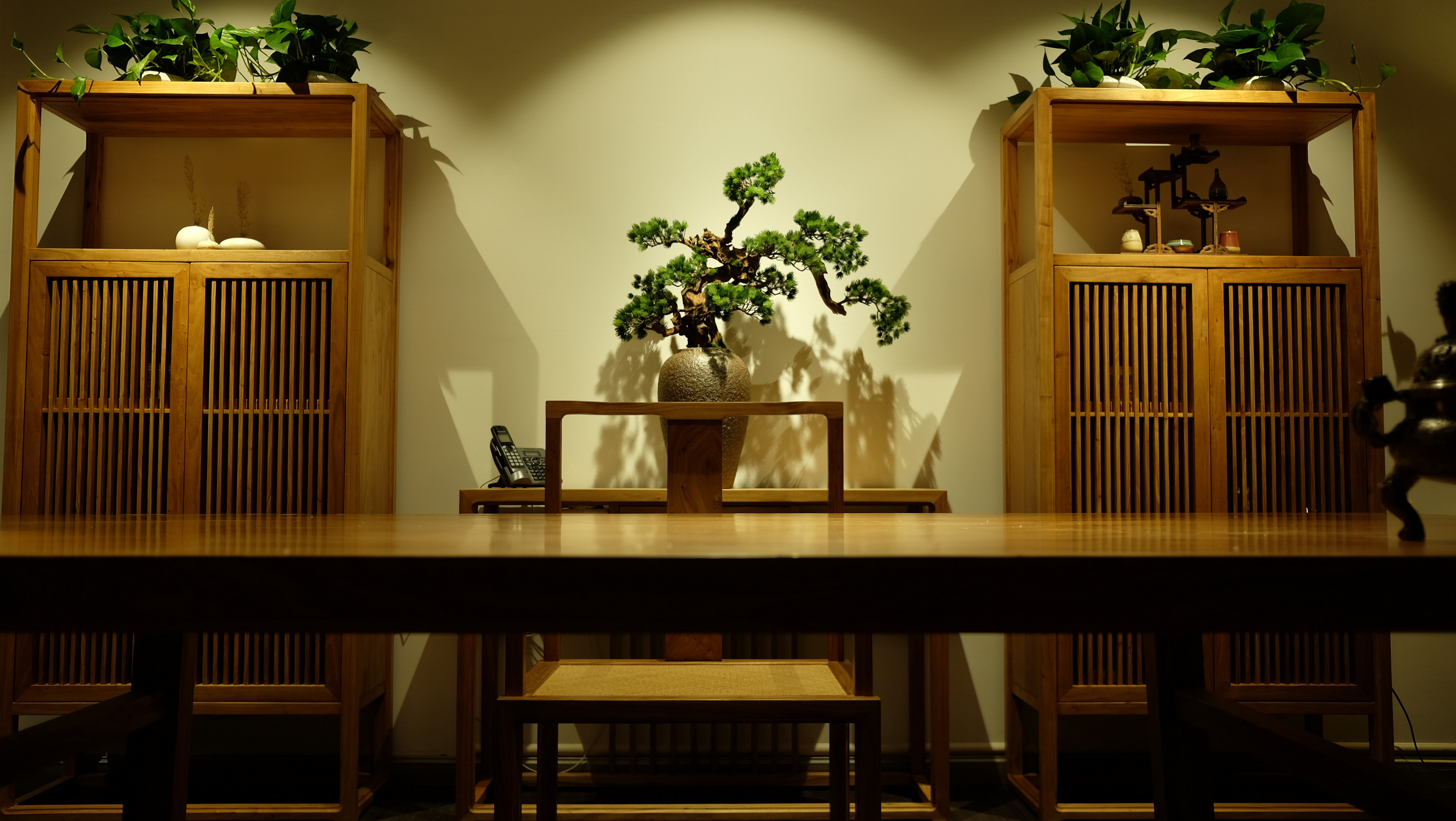 閔行區(qū)中式復(fù)古辦公室裝修設(shè)計-第5張圖片-上海古都建筑設(shè)計集團